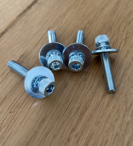 Viti accessorio zoccolo - viti,